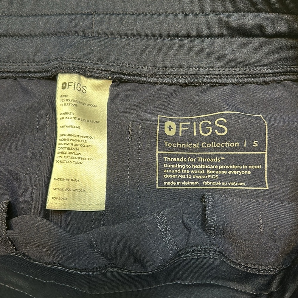 Figs Yola Skinny Scrub Pants - Picture 7 of 8